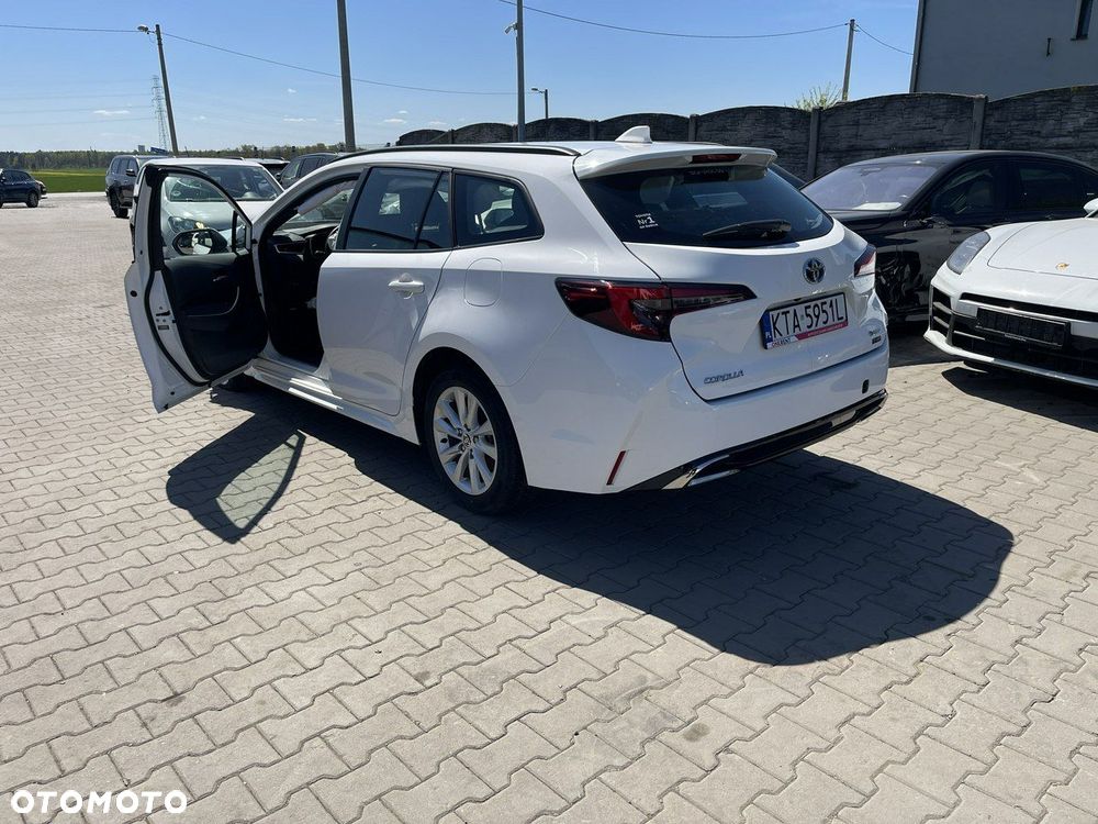 Toyota Corolla 1.8 Hybrid Comfort - 5