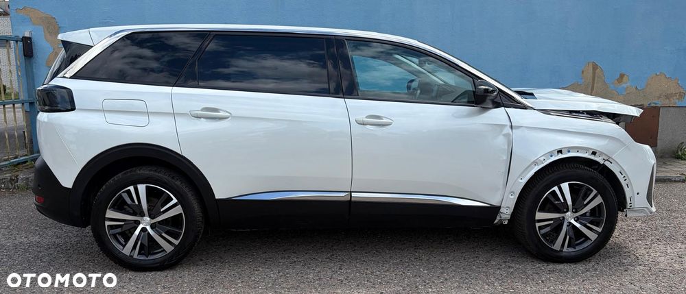 Peugeot 5008 - 11