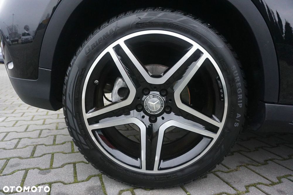 Mercedes-Benz GLA 200 7G-DCT AMG Line - 27