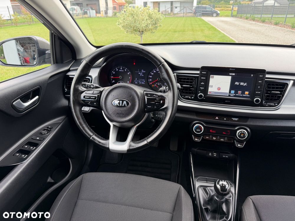 Kia Rio 1.2 Dream Team Edition - 12