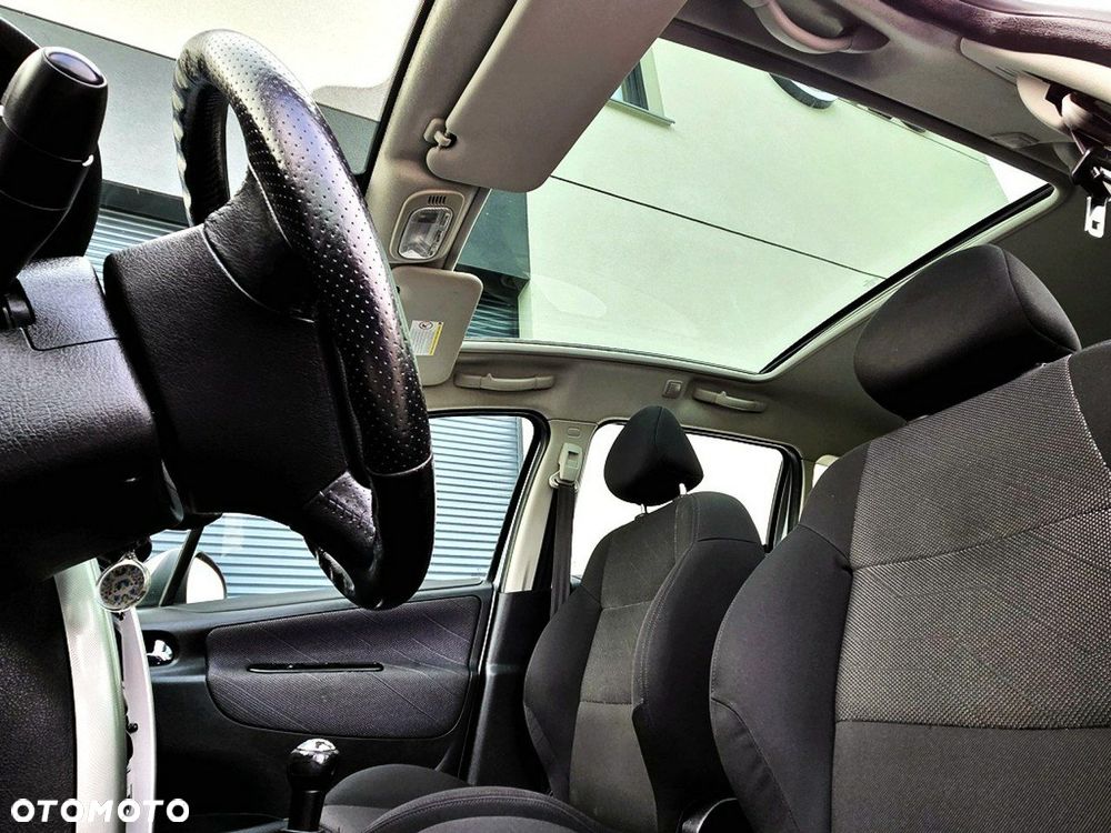 Peugeot 207 1.6 Premium - 15