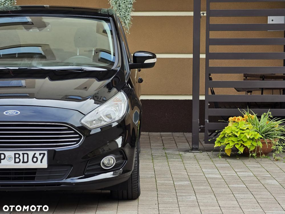 Ford S-Max 2.0 TDCi Titanium - 19