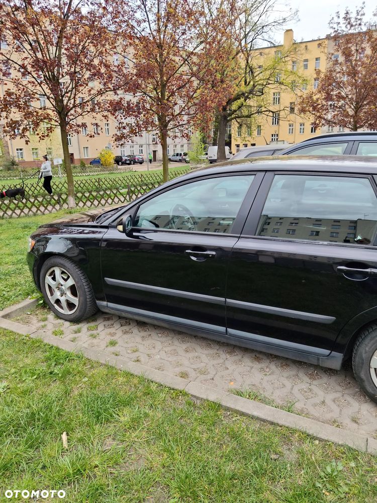 Volvo V50 - 4