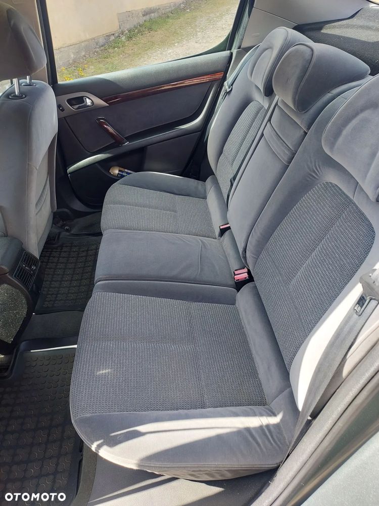 Peugeot 407 HDi 110 Business Line - 10