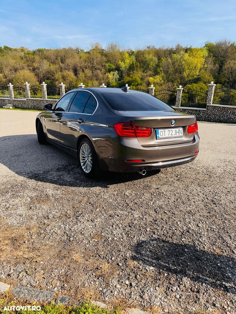 BMW Seria 3 318d - 4