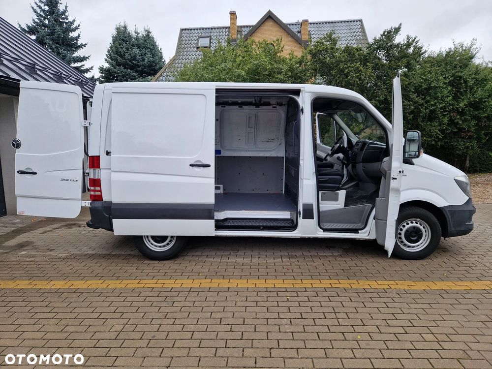 Mercedes-Benz SPRINTER - 20