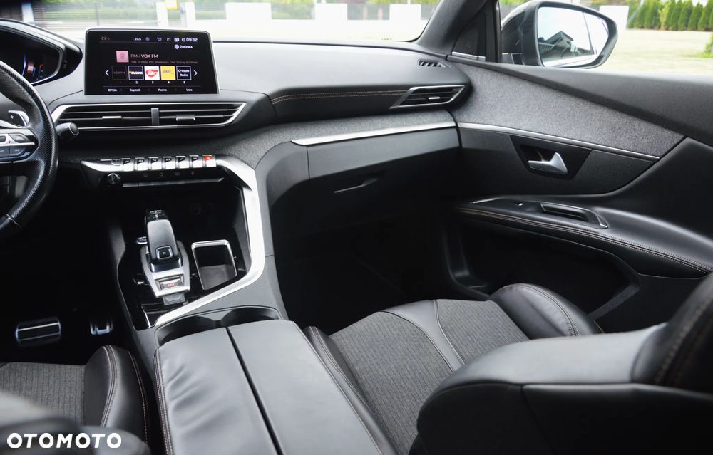 Peugeot 5008 - 28