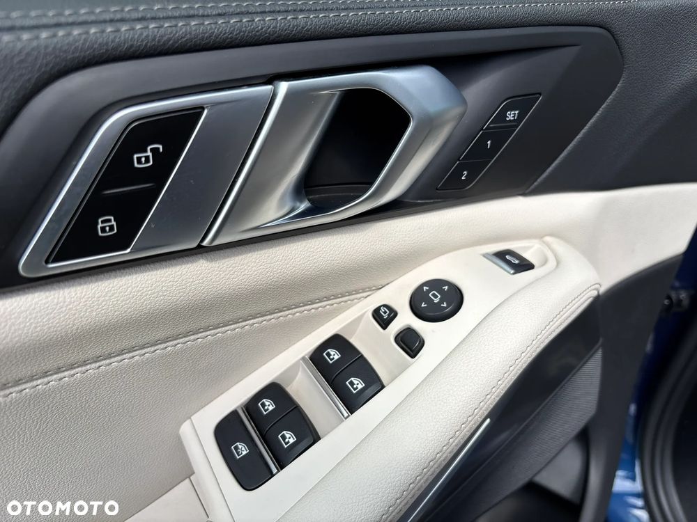 BMW X5 xDrive25d - 28