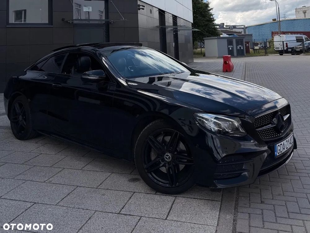 Mercedes-Benz Klasa E 220 d 4-Matic 9G-TRONIC - 2