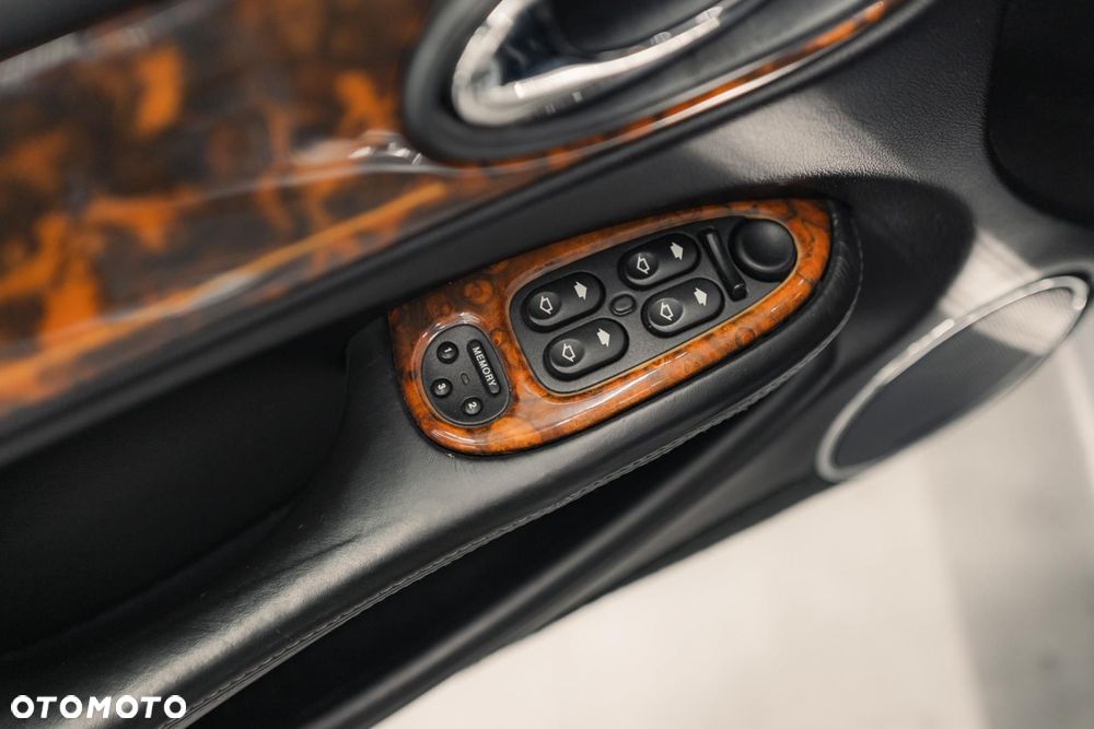 Jaguar XJ 2001