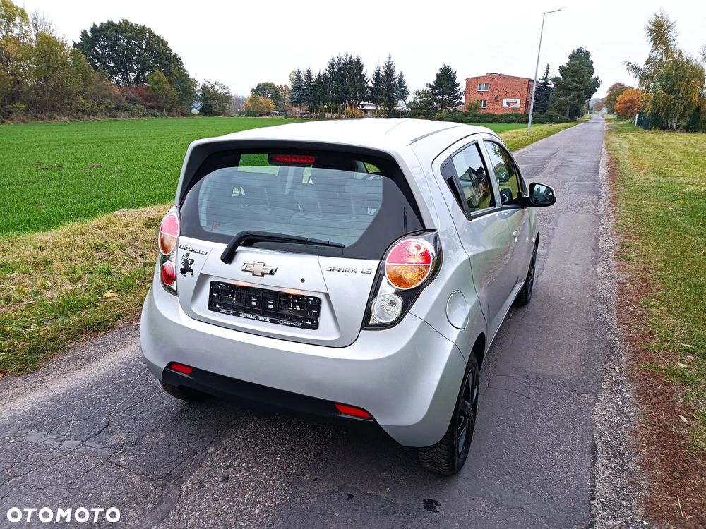 Chevrolet Spark 1.0 LS A/C - 33