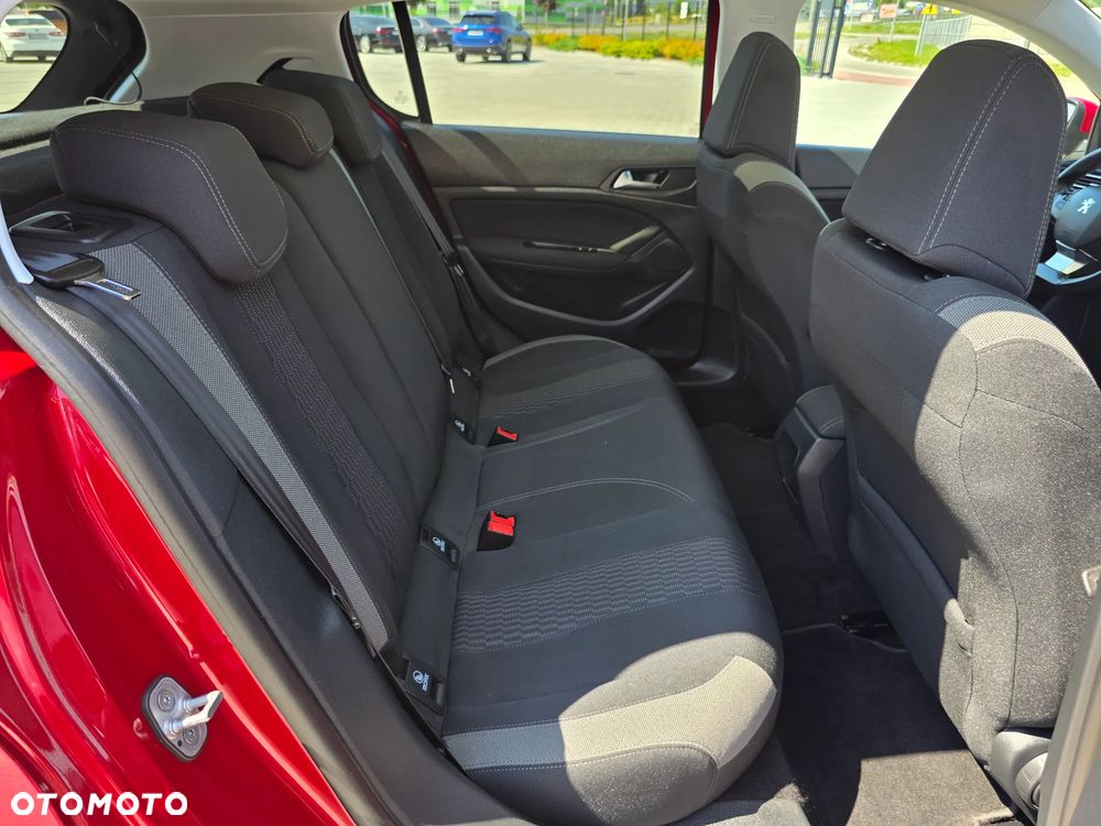 Peugeot 308 1.2 PureTech Style S&S - 31