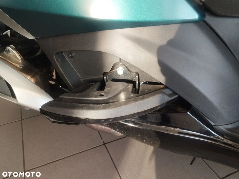 Peugeot Metropolis - 7