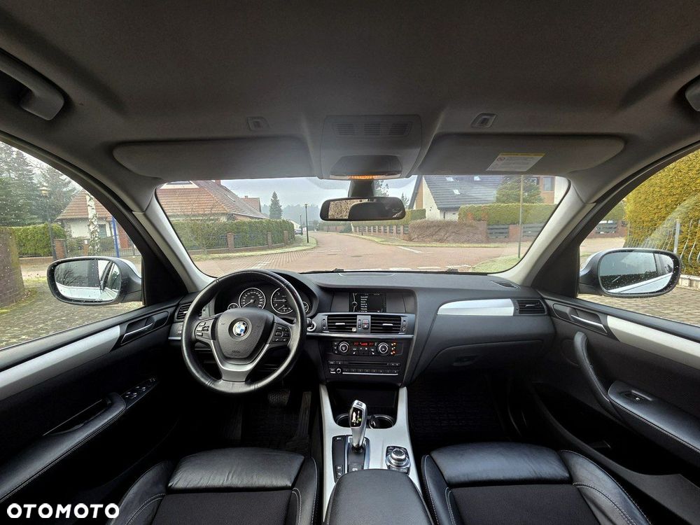 BMW X3 xDrive20d - 14