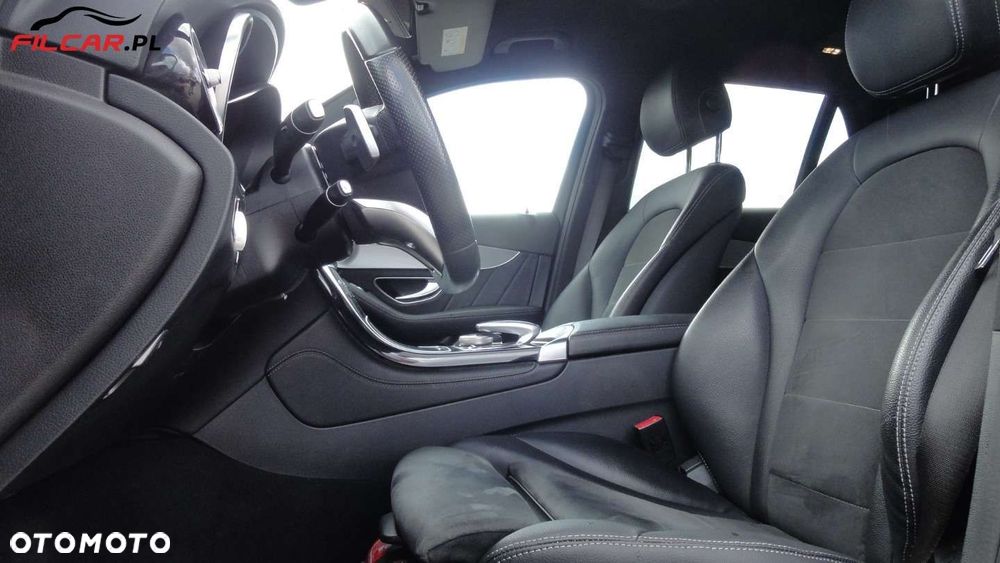 Mercedes-Benz GLC - 6