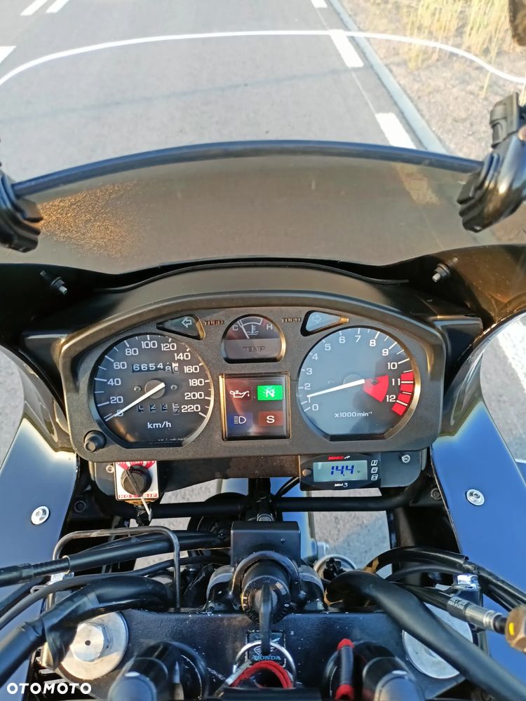 Honda CB - 7