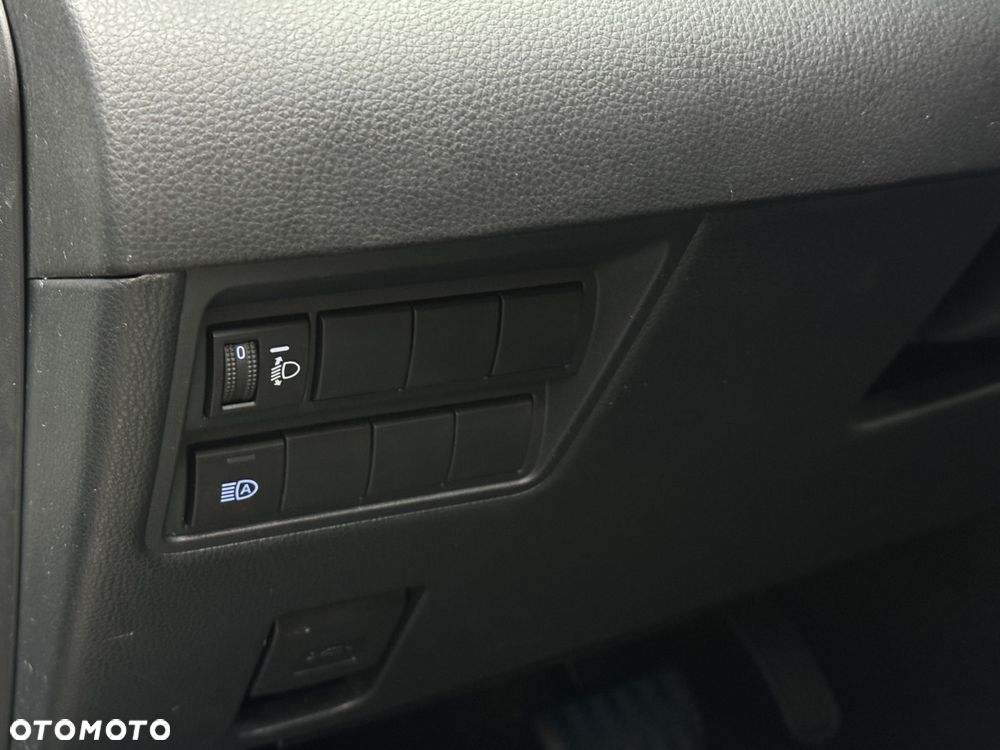 Toyota Yaris Hybrid 1.5 Comfort - 23