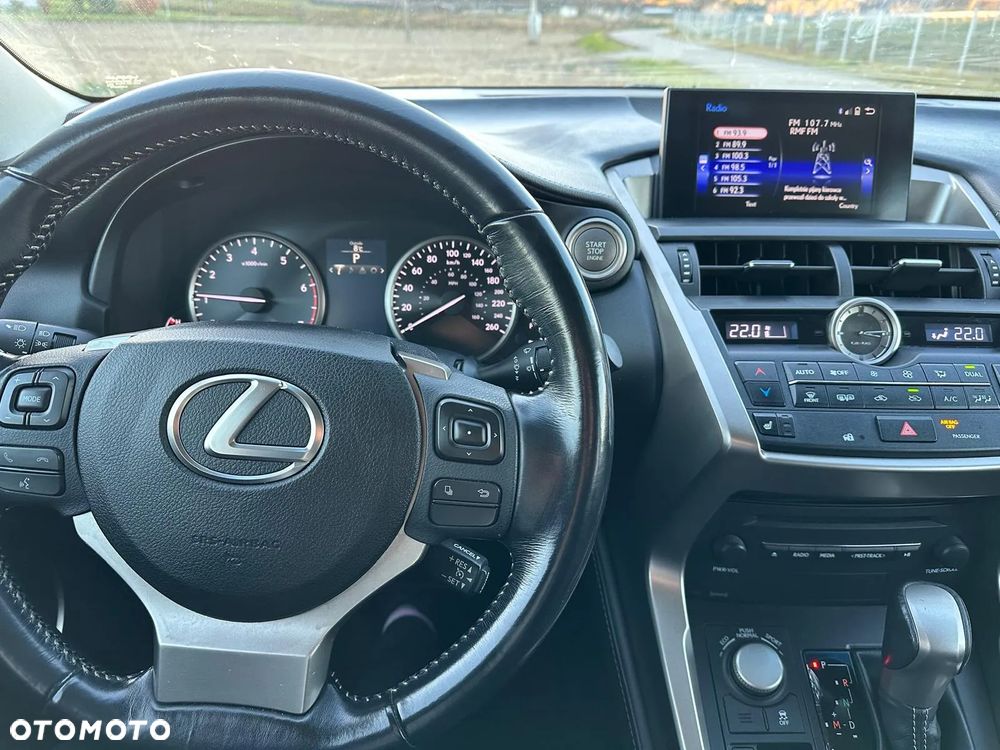 Lexus NX 200t AWD - 9