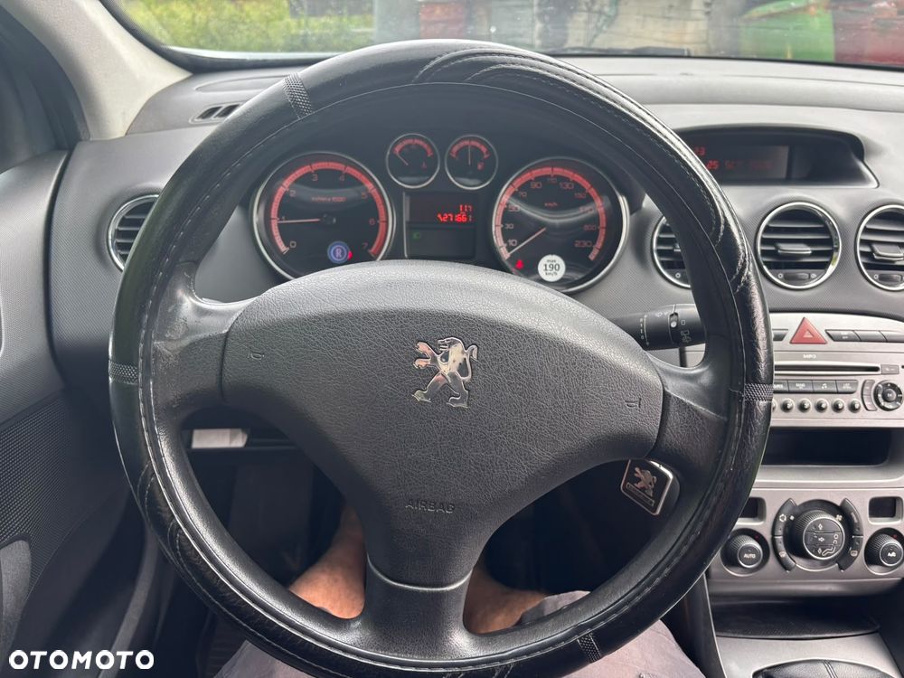Peugeot 308 1.6 Trendy - 17