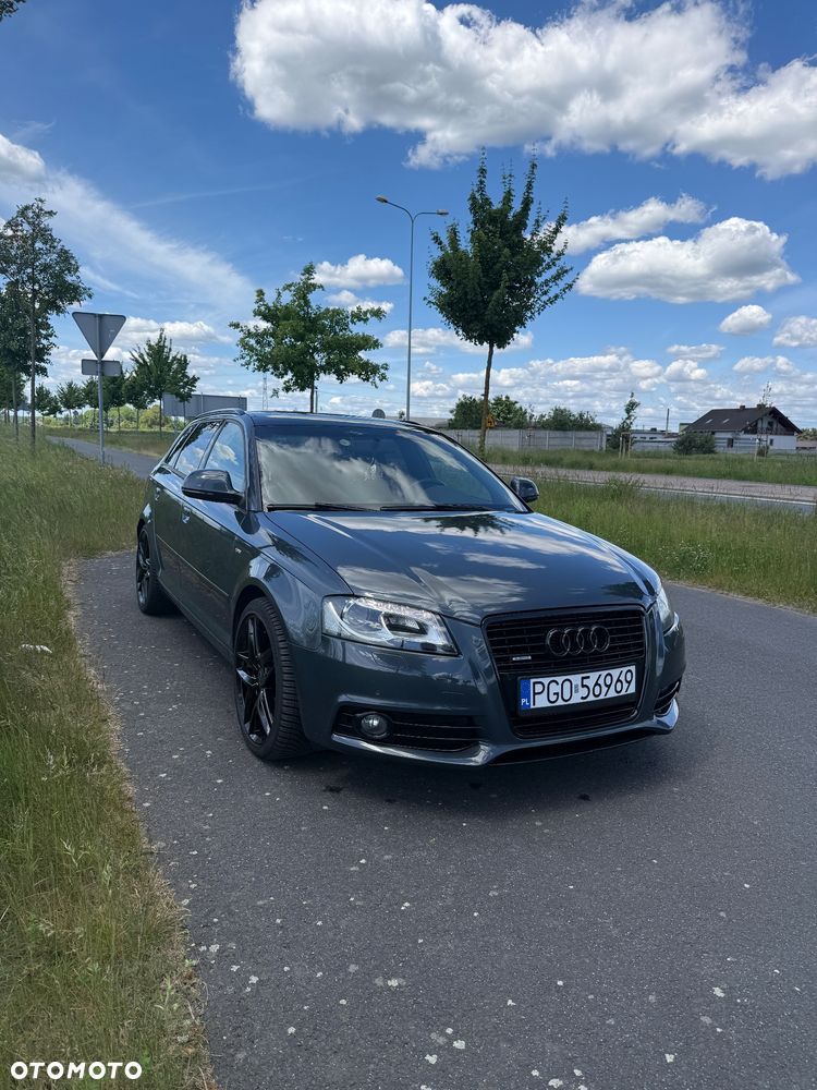 Audi A3 Sportback 2.0 TDI DPF quattro S line Sportpaket plus - 3