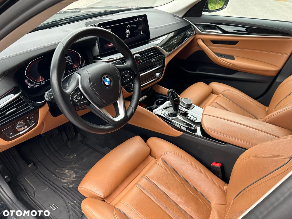 BMW Seria 5 520d MHEV Luxury Line - 14