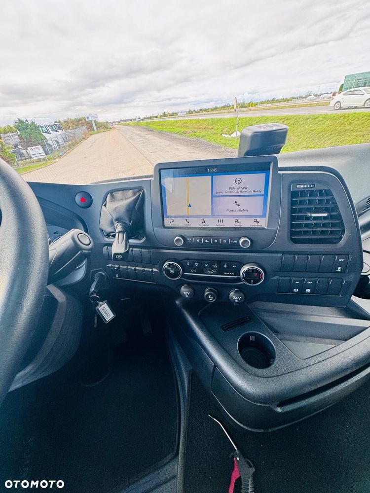Ford F-MAX - 22