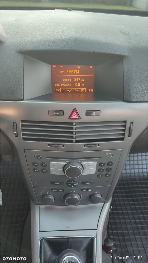 Opel Astra 1.7 CDTI Cosmo - 11