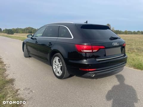 Audi A4 Avant - 6