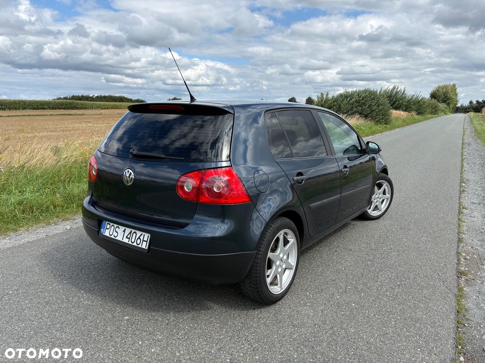 Volkswagen Golf 1.6 Trendline - 5
