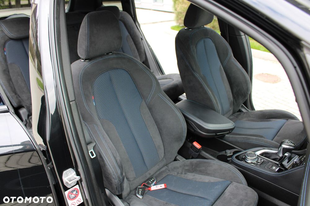 BMW Seria 2 220d xDrive Sport-Aut M Sport - 39