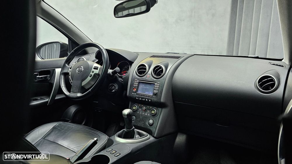 Nissan Qashqai +2 - 12
