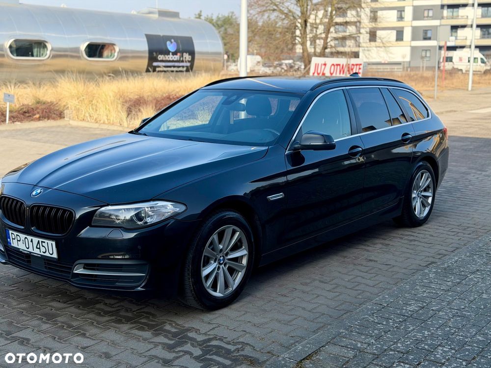 BMW Seria 5 525d xDrive - 3
