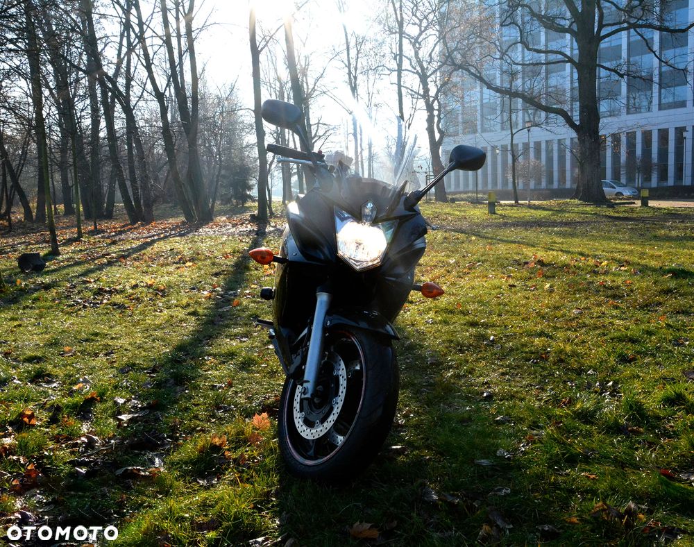Yamaha XJR - 2