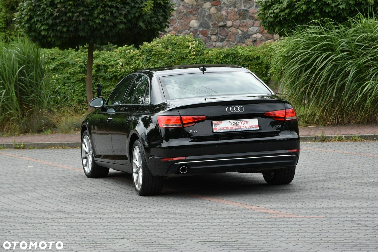 Audi A4 2.0 TDI Design S tronic - 22