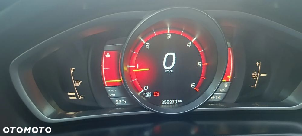 Volvo V40 - 8