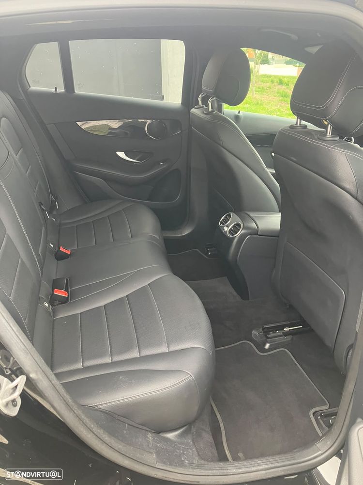 Mercedes-Benz GLC 300 - 19