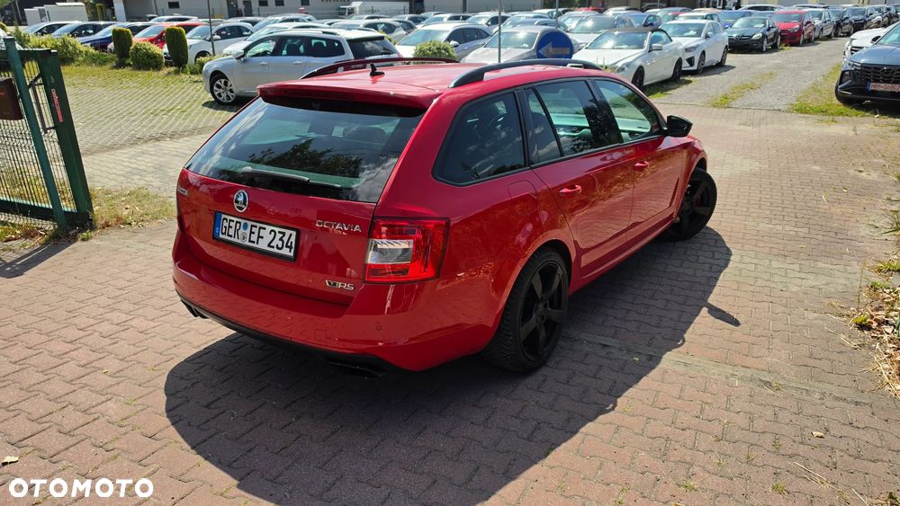 Skoda Octavia 2.0 TSI DSG RS 230 - 17