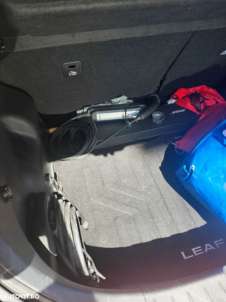 NISSAN Leaf 2019 — imagine 18