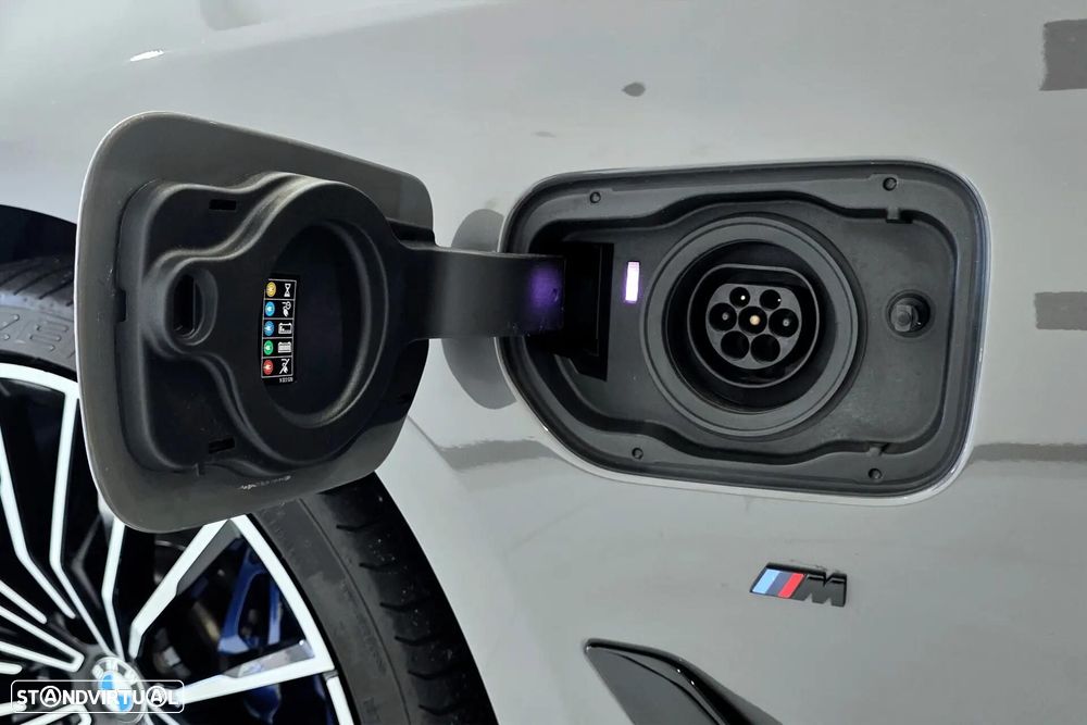 BMW 530 e Pack Desportivo M - 47