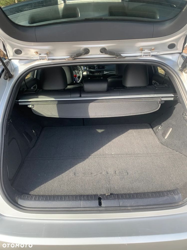 Lexus CT 200h F Sport - 18