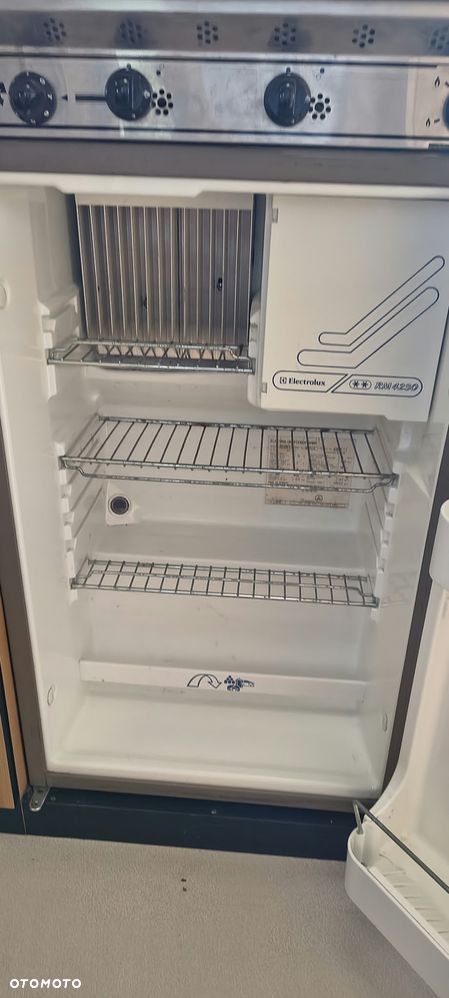 Burstner Club 420 - 26