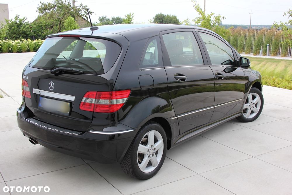 Mercedes-Benz Klasa B 180 BlueEFFICIENCY - 5