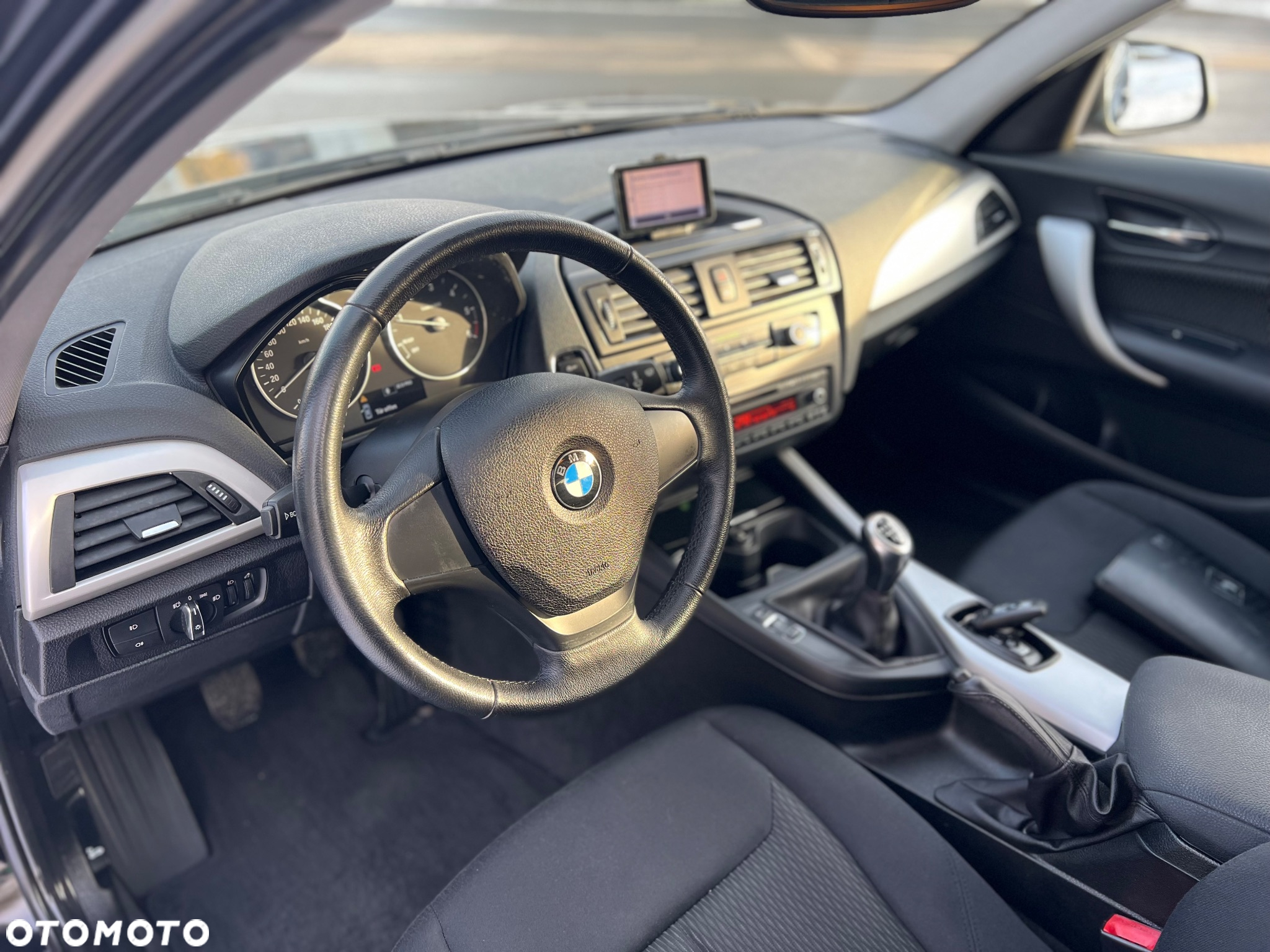 BMW Seria 1 116d DPF - 15