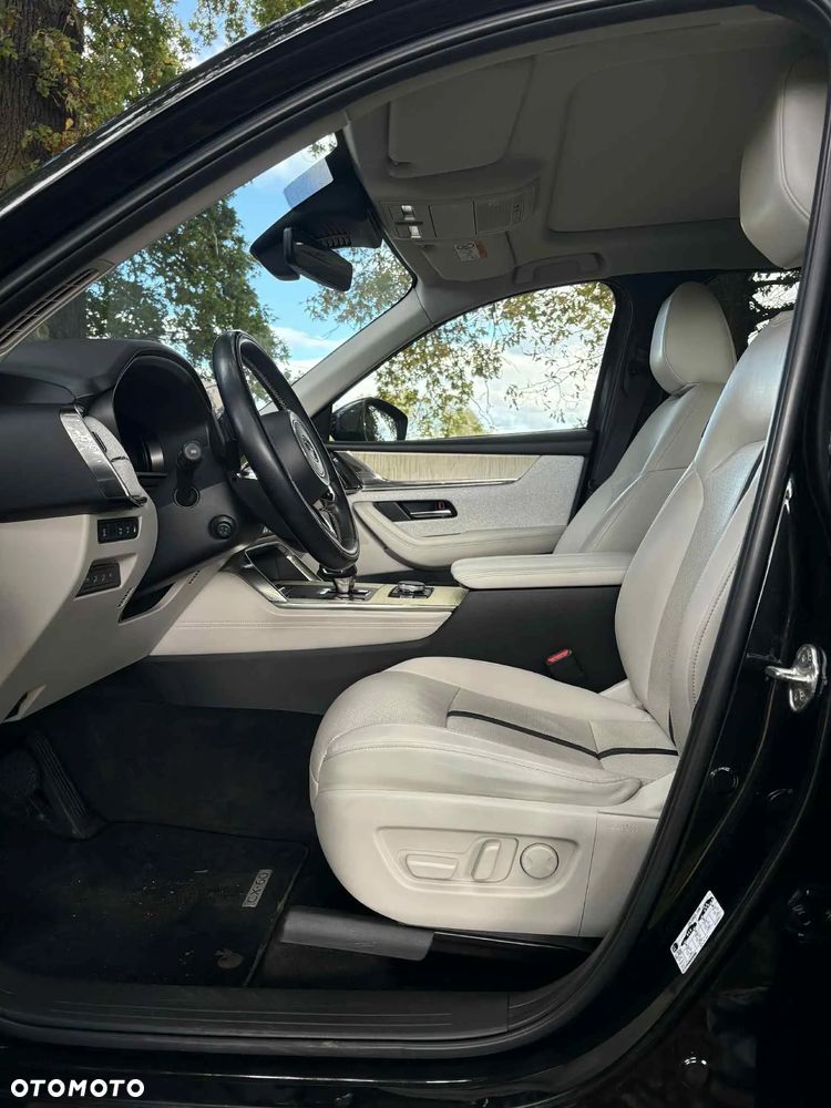 Mazda CX-60 2.5 PHEV Takumi AWD - 25