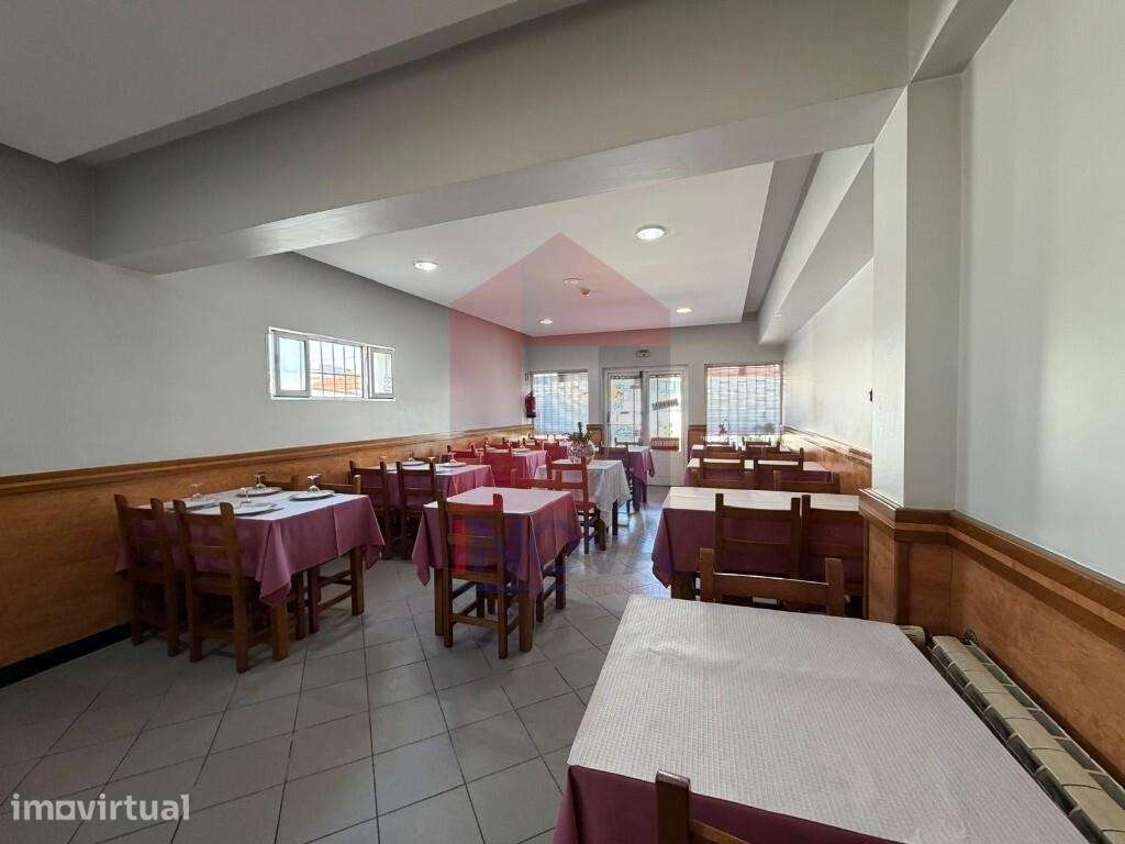 Trespasse – Restaurante / Café Snack-Bar em Vila Verde - Grande imagem: 5/22