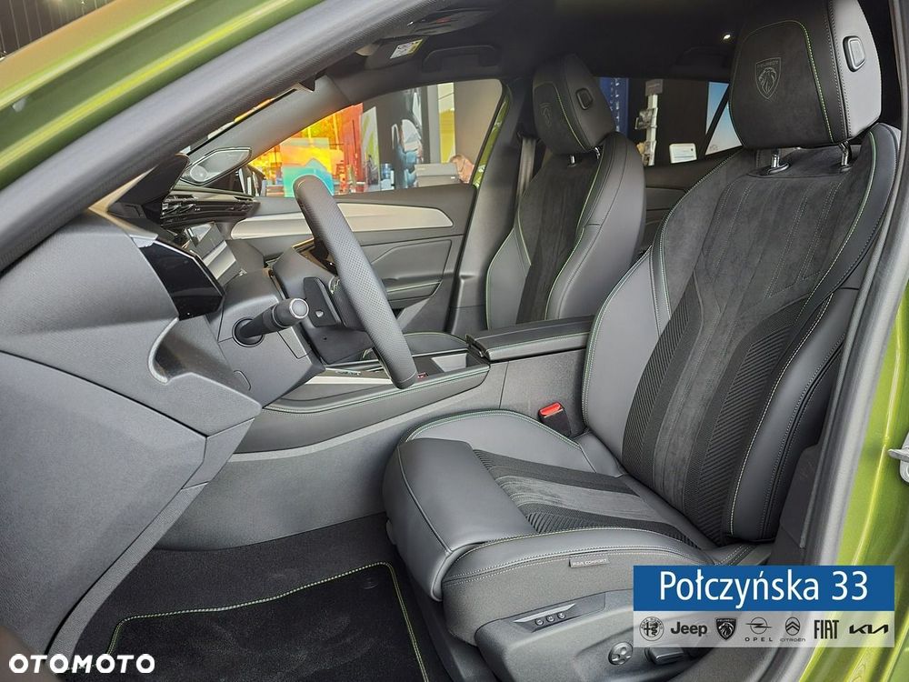 Peugeot 408 - 14