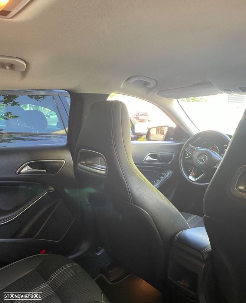 Mercedes-Benz CLA 180 - 22