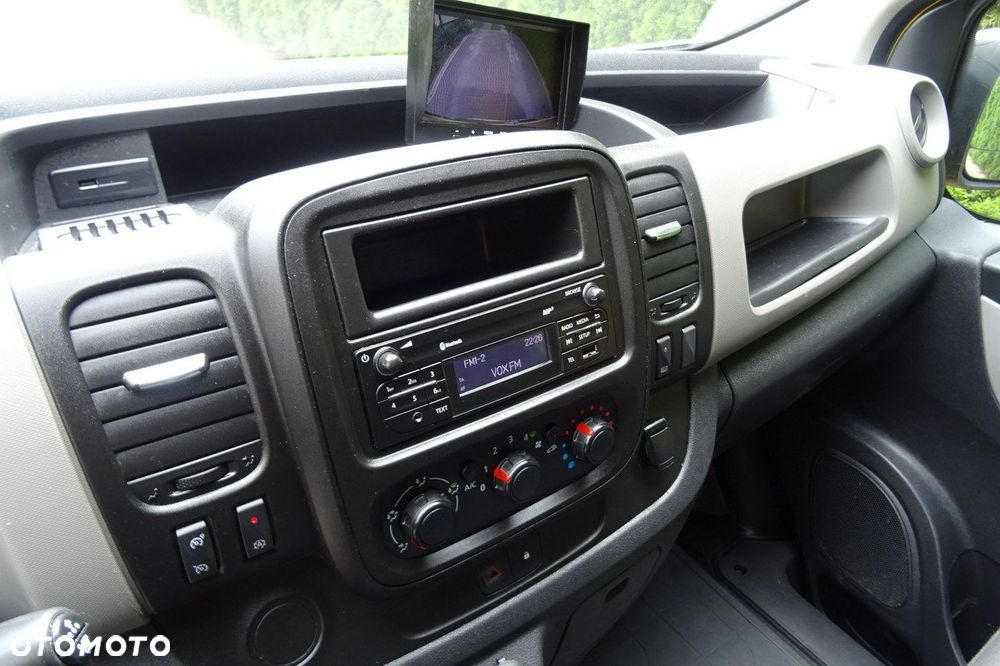 Renault Trafic - 13