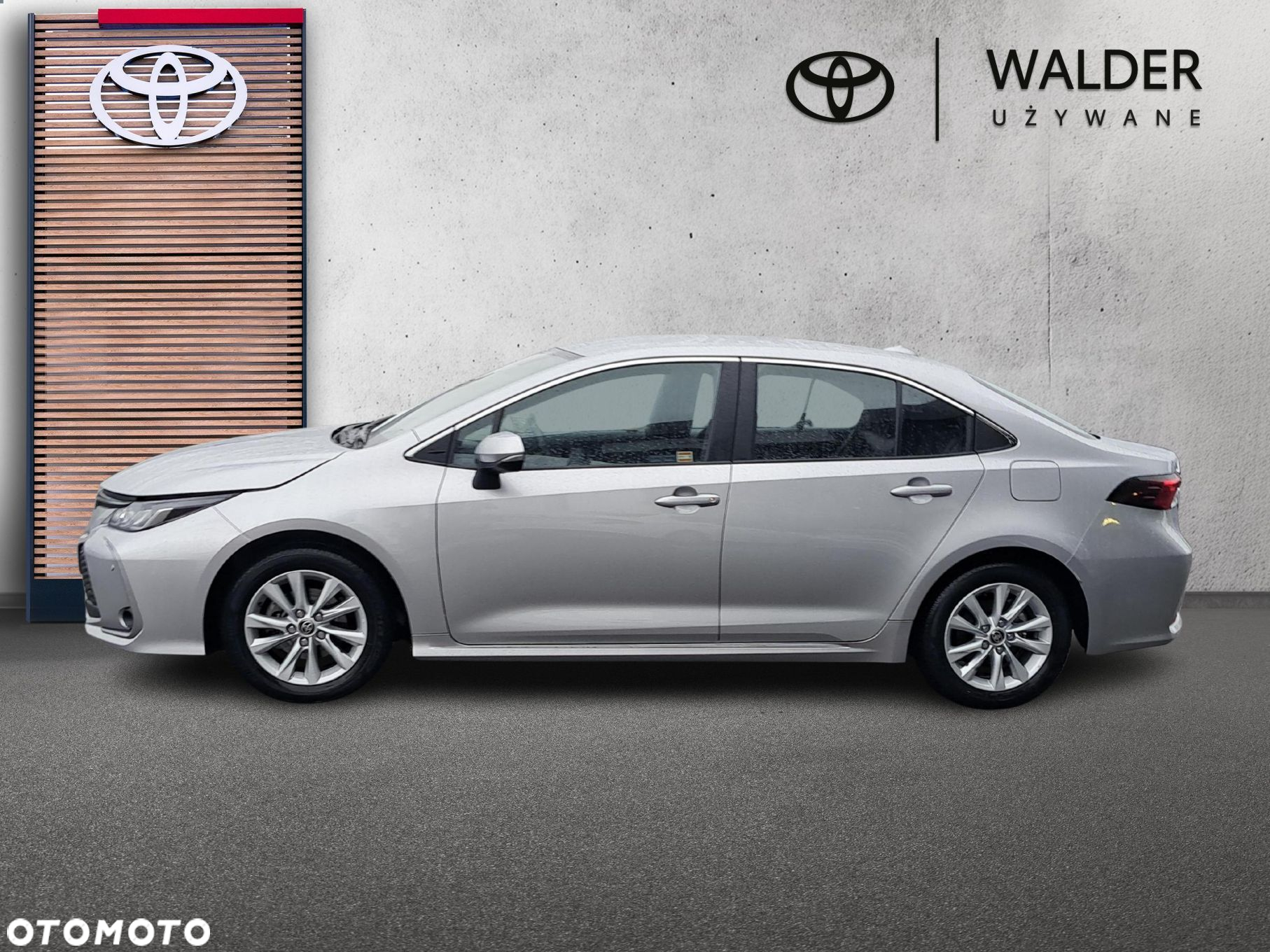 Toyota Corolla 1.8 Hybrid Comfort - 2