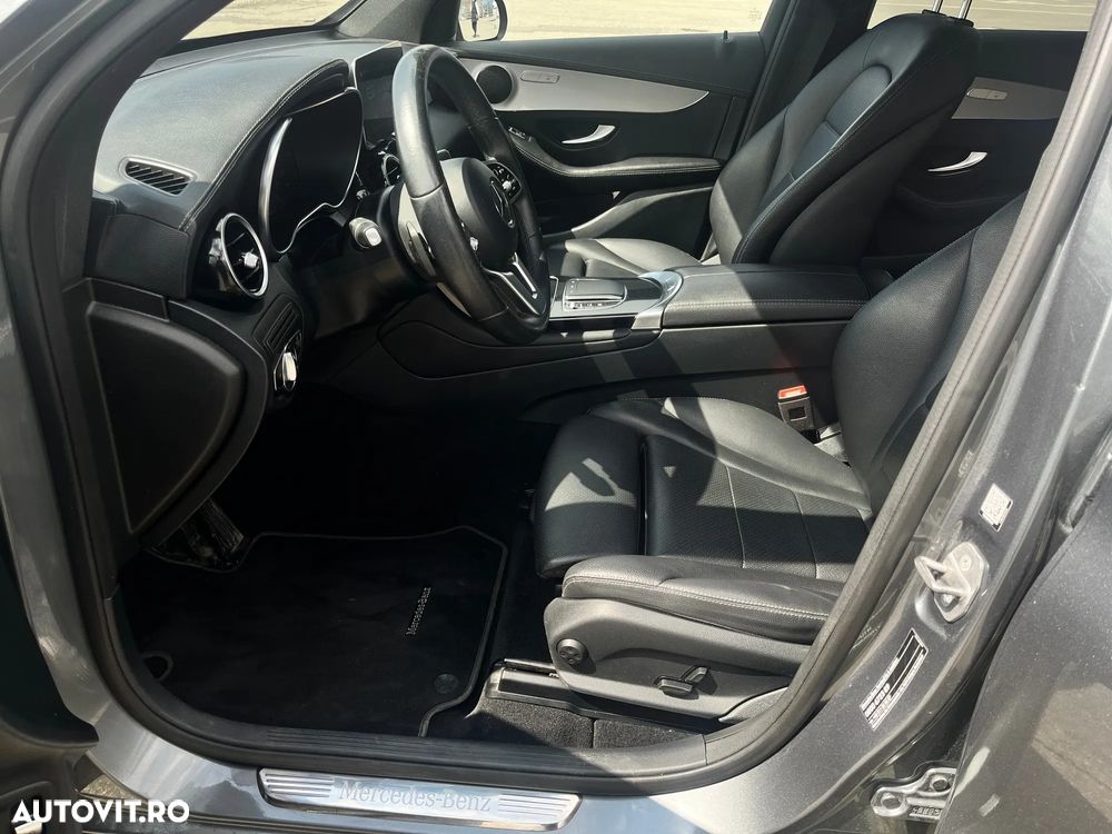 Mercedes-Benz GLC Coupe 300 de 4Matic 9G-TRONIC - 10